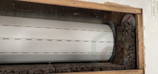 Comment isoler un caisson de volet roulant avec du liège ?